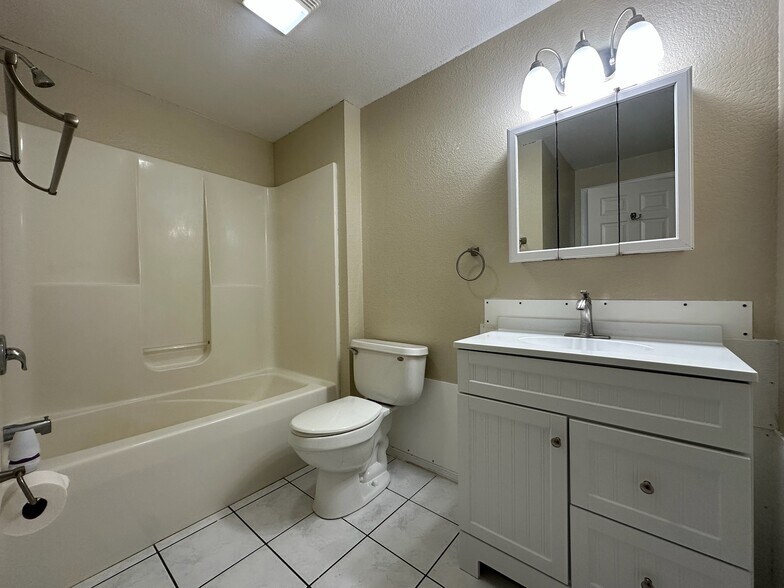 More Photos Of 275 N Pine St, Dexter Apartments For Sale