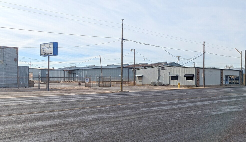 Primary Photo Of 714 E 2nd St, Odessa Light Manufacturing For Lease