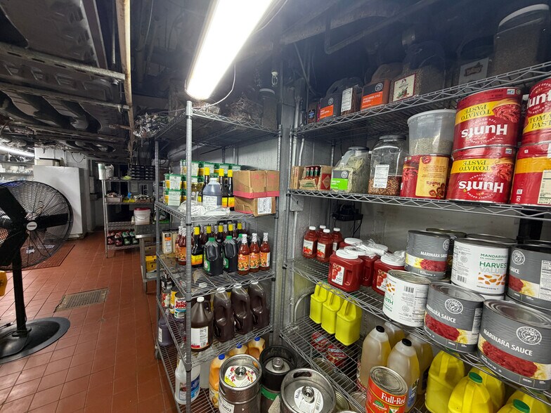More Photos Of 3145 Brighton 4th St, Brooklyn Apartments For Lease