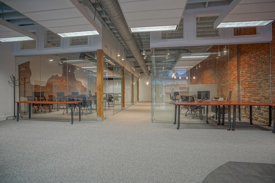 More Photos Of 18 Cabarrus Ave W, Concord Office For Sale