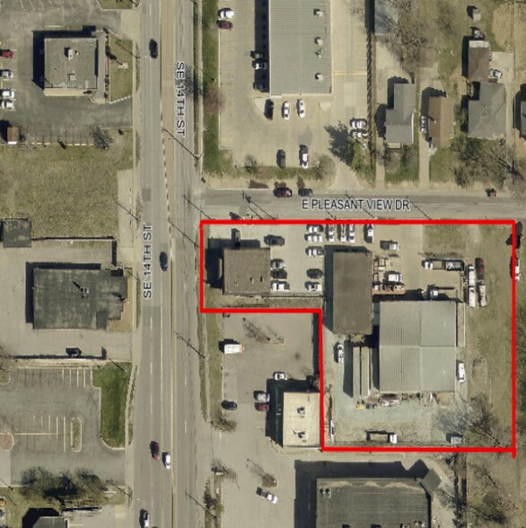 Primary Photo Of 3121 SE 14th St, Des Moines Warehouse For Sale