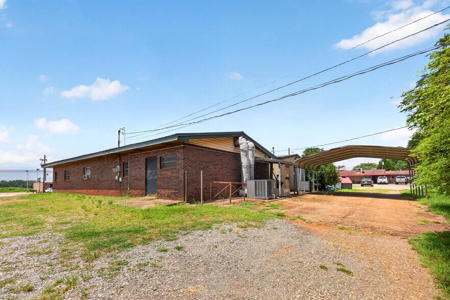 More Photos Of 1412 US-19 Hwy, Thomaston Healthcare For Sale