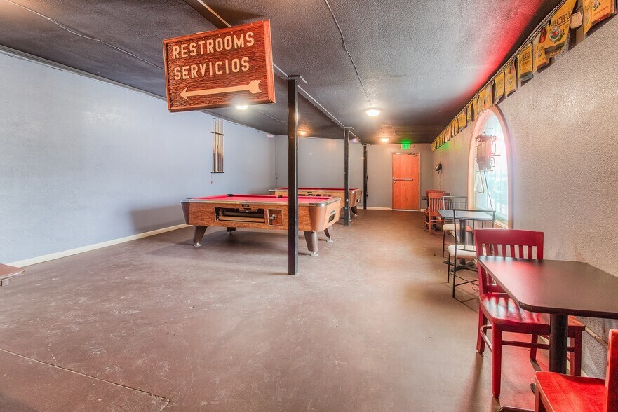 More Photos Of 1319 E 1st Ave, Zillah Restaurant For Sale