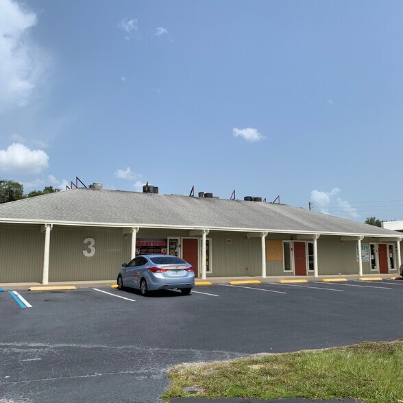 Primary Photo Of 3 S John Young Pky, Kissimmee Office For Lease