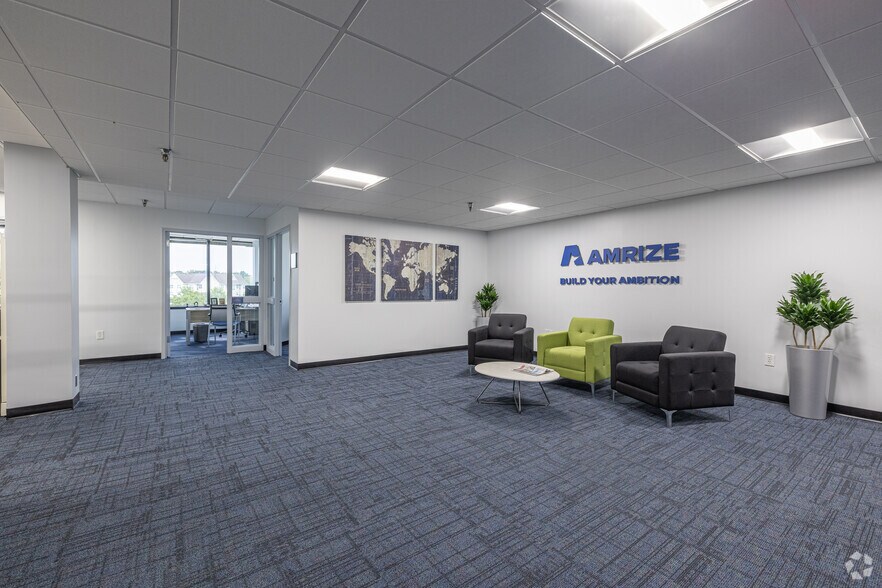 More Photos Of 6401 Golden Triangle Dr, Greenbelt Office For Lease