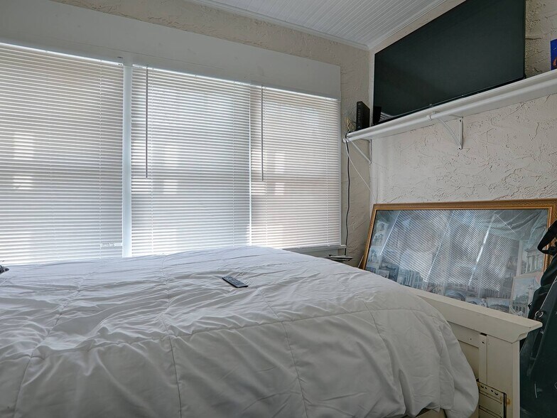 More Photos Of 426 E Citrus Ave, Eustis Apartments For Sale