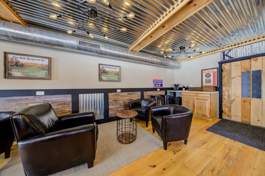 More Photos Of 2930 Rt 43, Averill Park Restaurant For Sale