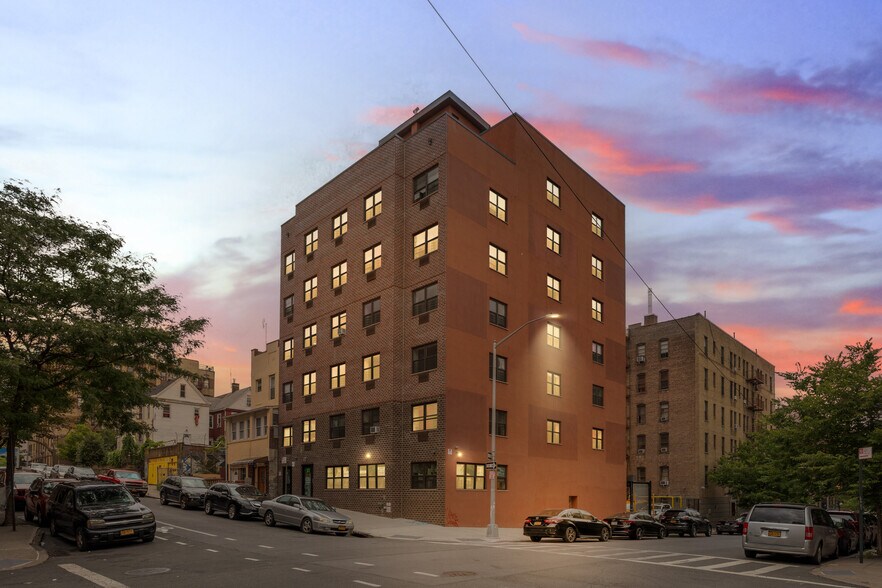 More Photos Of 27 Buchanan Pl, Bronx Apartments For Sale