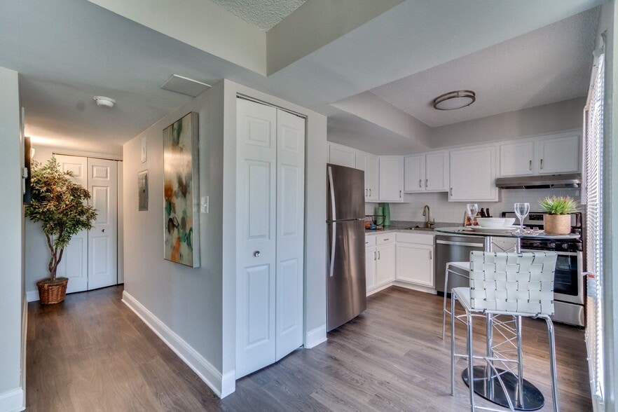 More Photos Of 8340 Indian Head Hwy, Fort Washington Apartments For Sale
