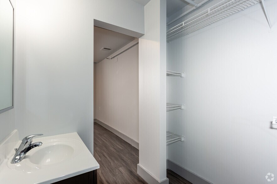 More Photos Of 612 Garfield Ave, Kansas City Apartments For Lease