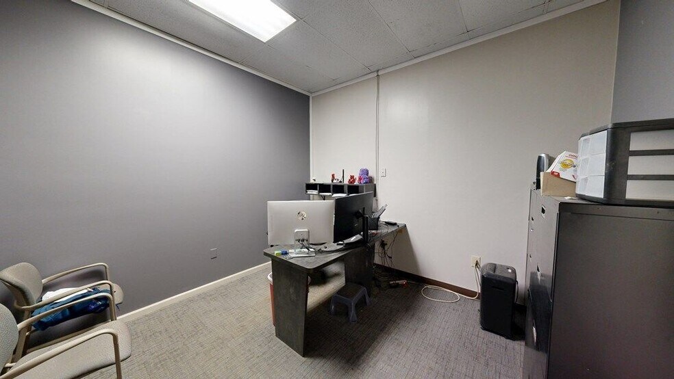 More Photos Of 401 Ashland Rd, Mansfield Freestanding For Sale