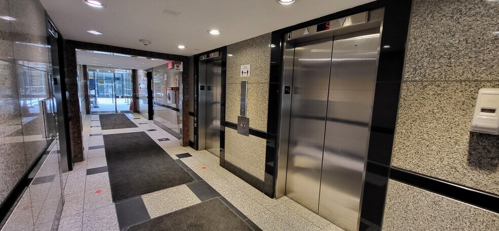 More Photos Of 920 Yonge St, Toronto Office Residential For Sale