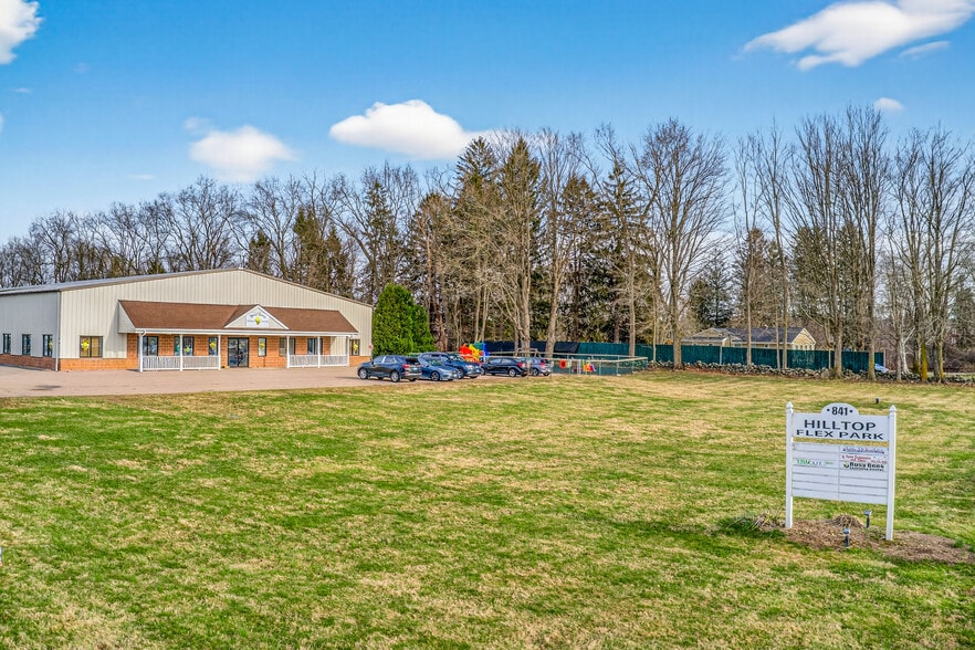 More Photos Of 841 Route 32, North Franklin Light Distribution For Lease