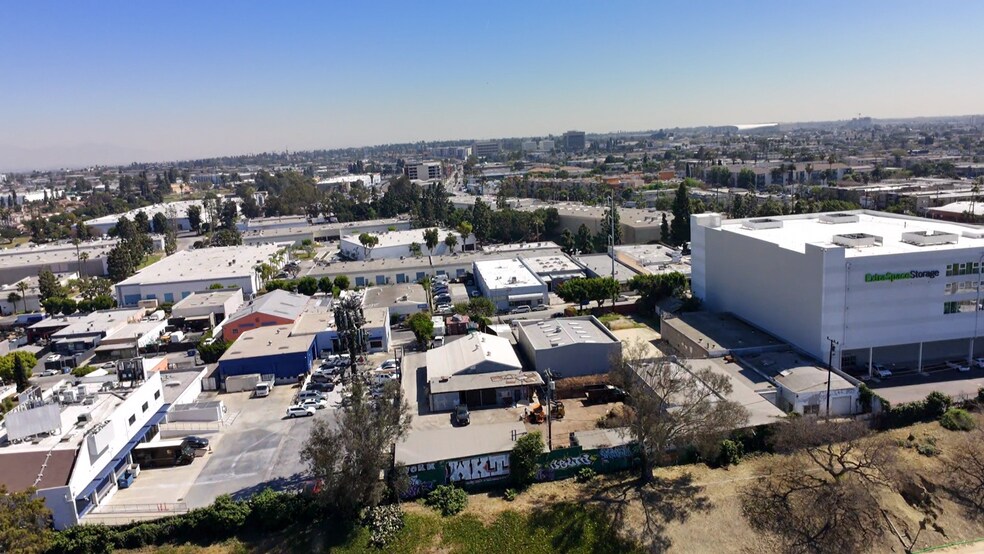 More Photos Of 929 W Hyde Park Blvd, Inglewood Land For Sale