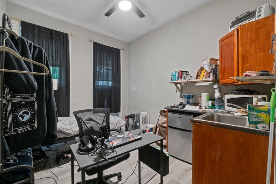 More Photos Of 2841 N Calvert St, Baltimore Apartments For Sale