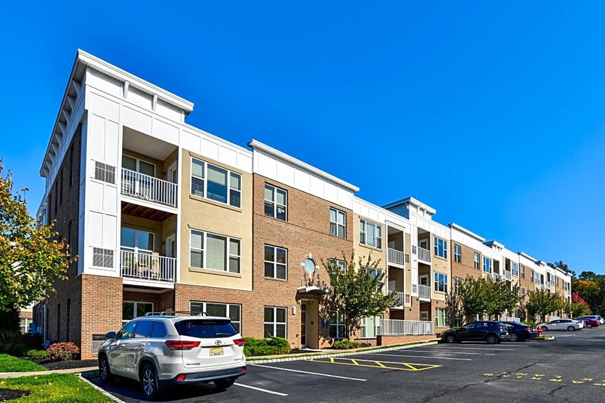 Primary Photo Of 100 Bellis Ct, Bridgewater Apartments For Sale
