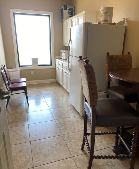 More Photos Of 1150 Expressway Dr, Pineville Loft Creative Space For Lease