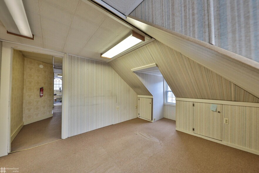 More Photos Of 134 Broadway, Bangor Office Residential For Sale