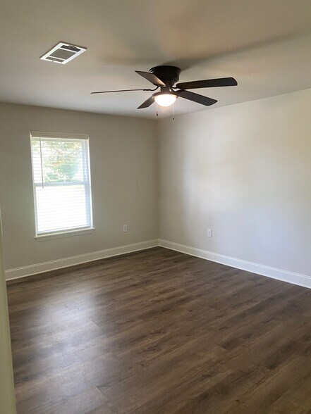 More Photos Of 780 Highway 61 N, Vicksburg Apartments For Sale