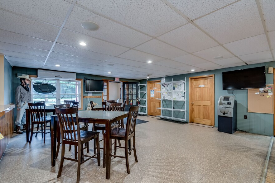 More Photos Of 5679 Partridgeville Rd, Brantingham Lodge Meeting Hall For Sale