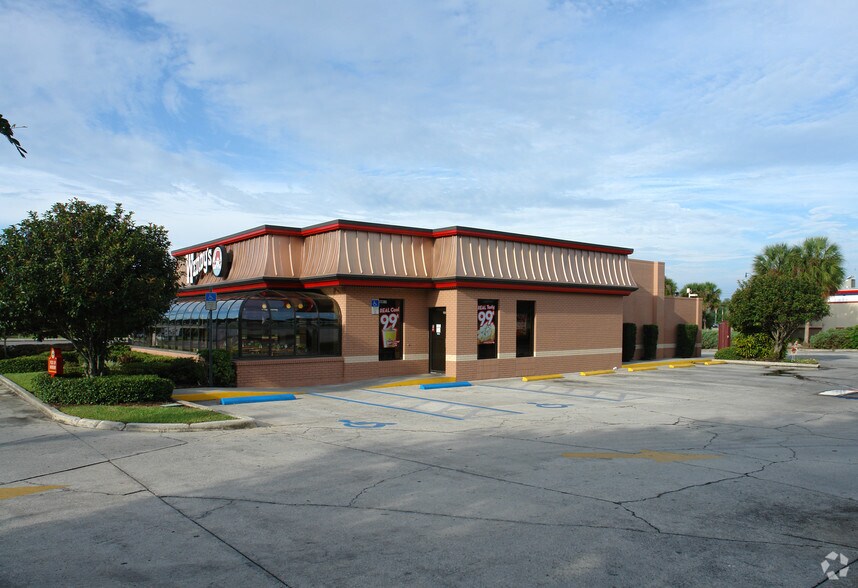 More Photos Of 10401 US Highway 441, Leesburg Fast Food For Lease