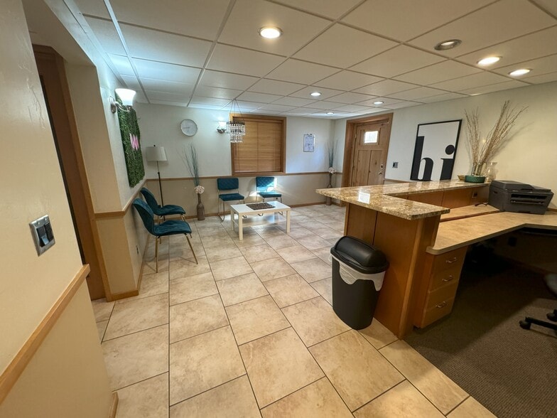 More Photos Of 7706 S Locust St, Midvale Medical For Sale