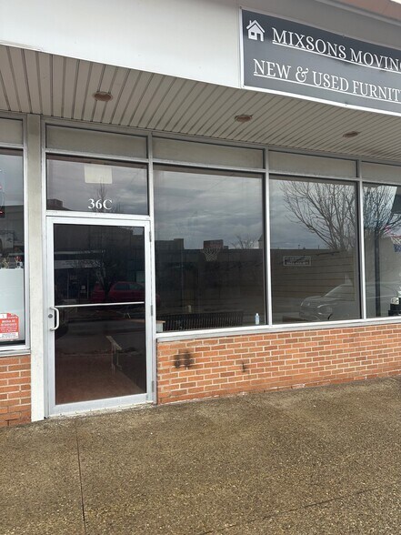 More Photos Of 30-44 Main St, Lockport Storefront Retail Office For Lease