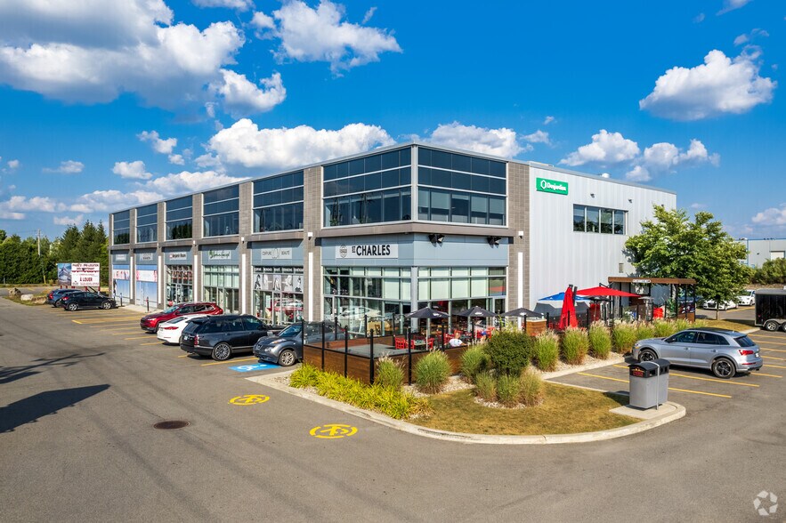 Primary Photo Of 17680 Rue Charles, Mirabel General Retail For Lease