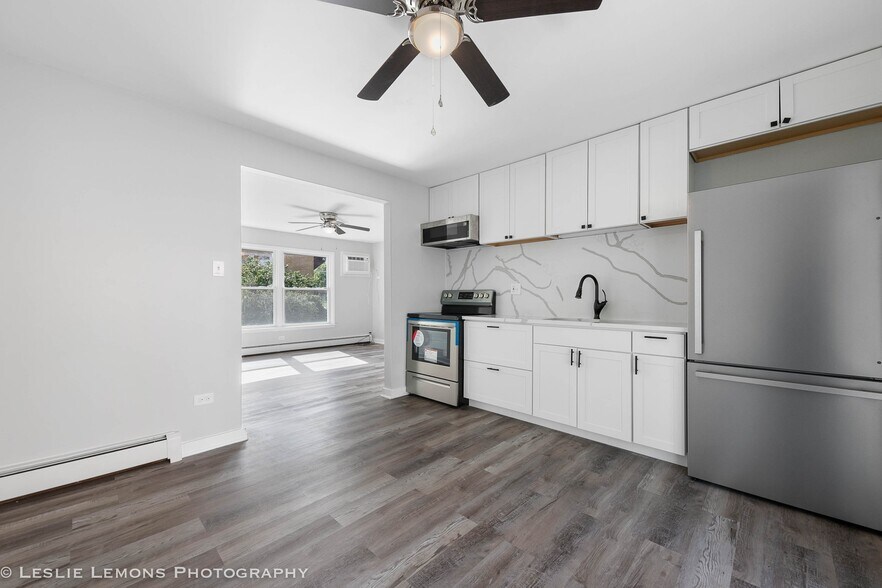 More Photos Of 7653 S Roberts Rd, Bridgeview Apartments For Sale