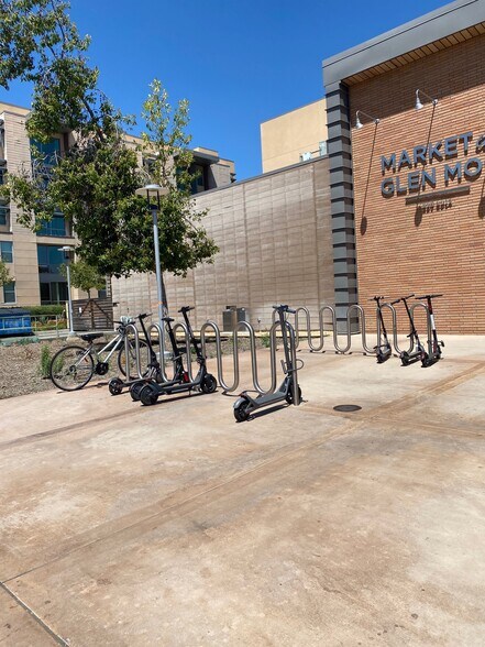 More Photos Of 220 W Big Springs Rd, Riverside Schools For Sale