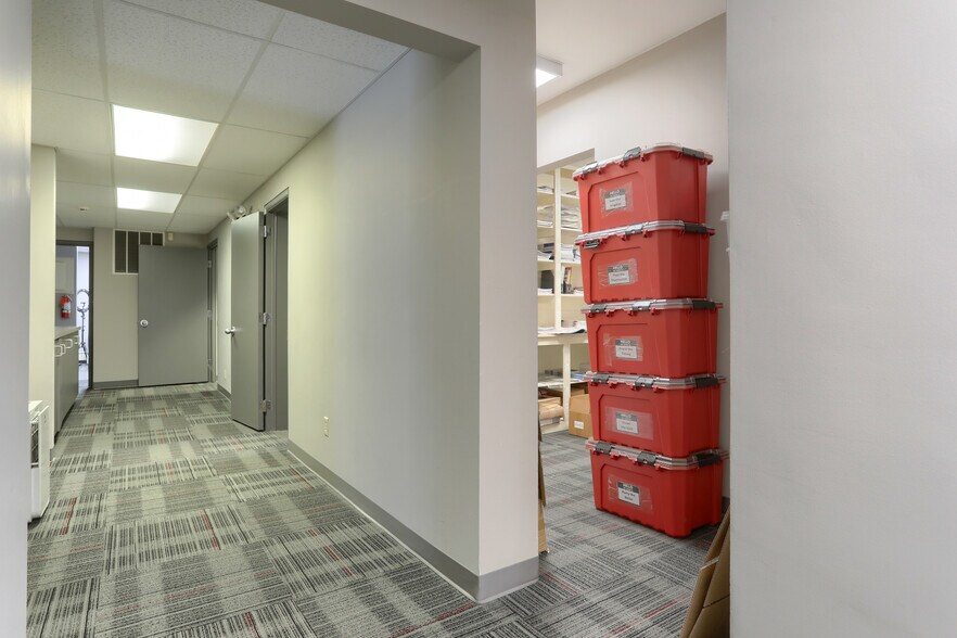More Photos Of 44 N 8th St, Lebanon Office For Sale