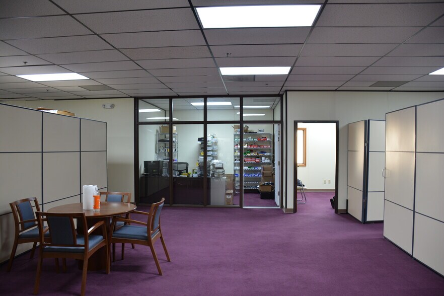 More Photos Of 5485 Conestoga Ct, Boulder Office For Lease