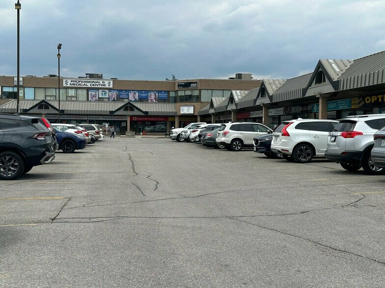 More Photos Of 390 Steeles Ave W, Vaughan Freestanding For Lease