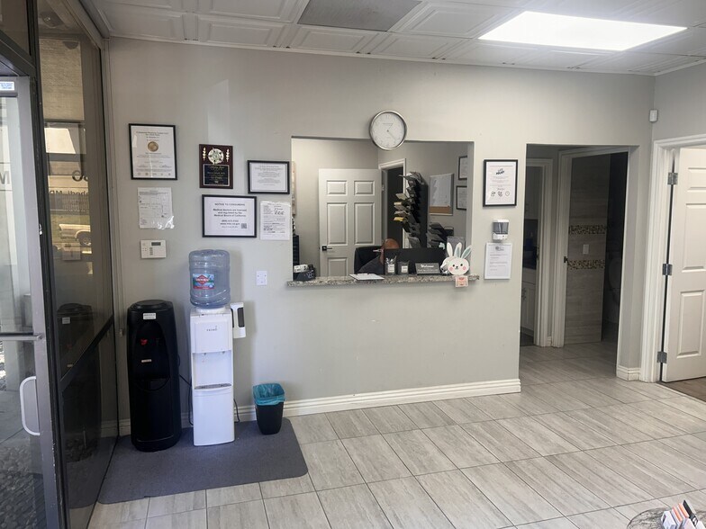 More Photos Of 1830 Commercenter East, San Bernardino Medical For Lease