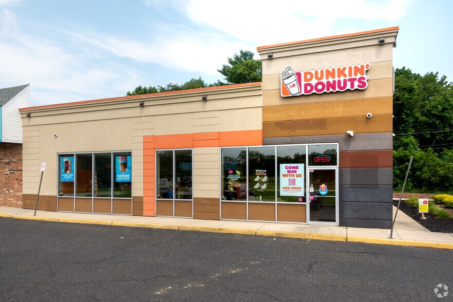 More Photos Of 660 Woodbury Glassboro Rd, Sewell Unknown For Lease