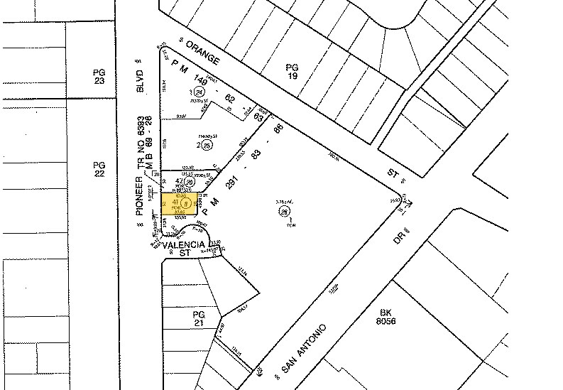 More Photos Of 14000-14006 Pioneer Blvd, Norwalk Storefront For Sale