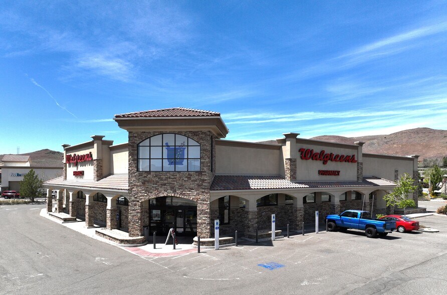 Primary Photo Of 292 Los Altos Pky, Sparks Drugstore For Sale