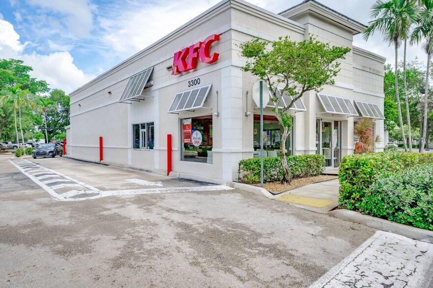 More Photos Of 3300 N Nob Hill Rd, Sunrise Fast Food For Lease