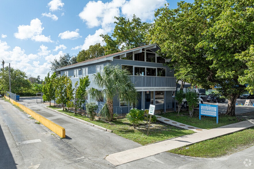 More Photos Of 6190 NW 11th St, Sunrise Office For Sale