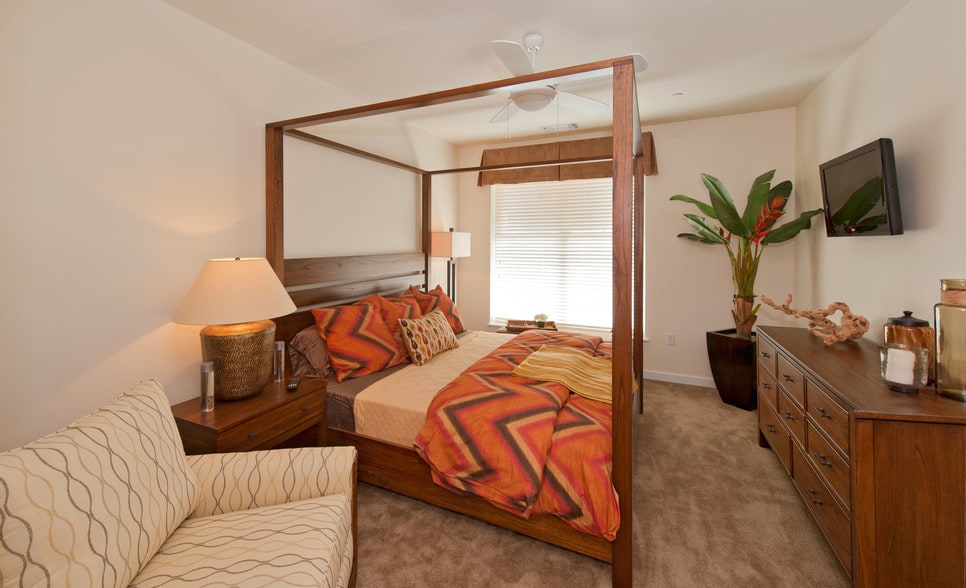 More Photos Of 332 Laskin Rd, Virginia Beach Apartments For Lease