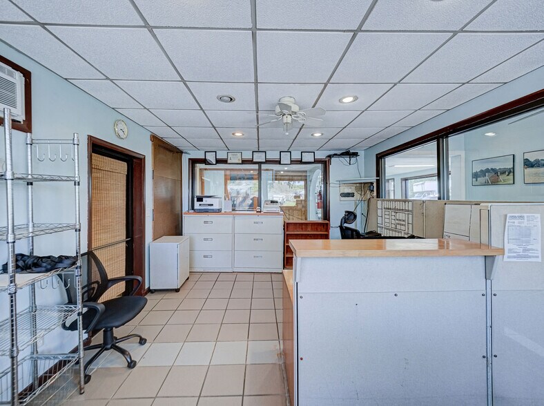 More Photos Of 929 NJ-12 Hwy, Frenchtown Flex For Sale