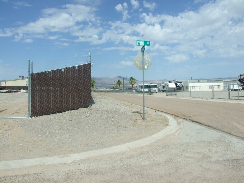 More Photos Of 4151 S Lynn Dr, Fort Mohave Warehouse For Sale