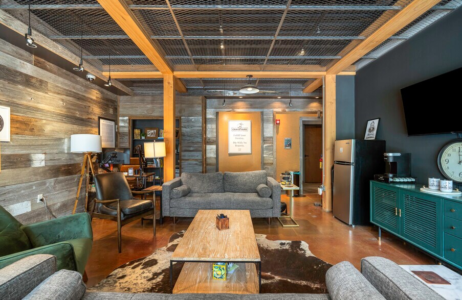 More Photos Of 35 5th St, Steamboat Springs Storefront Retail Office For Sale