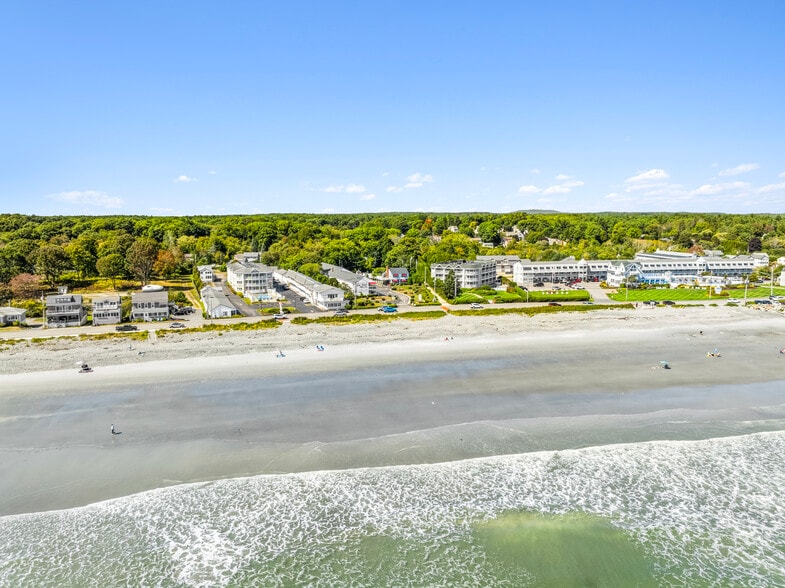 More Photos Of 271 Long Beach Ave, York Beach Hotel For Sale