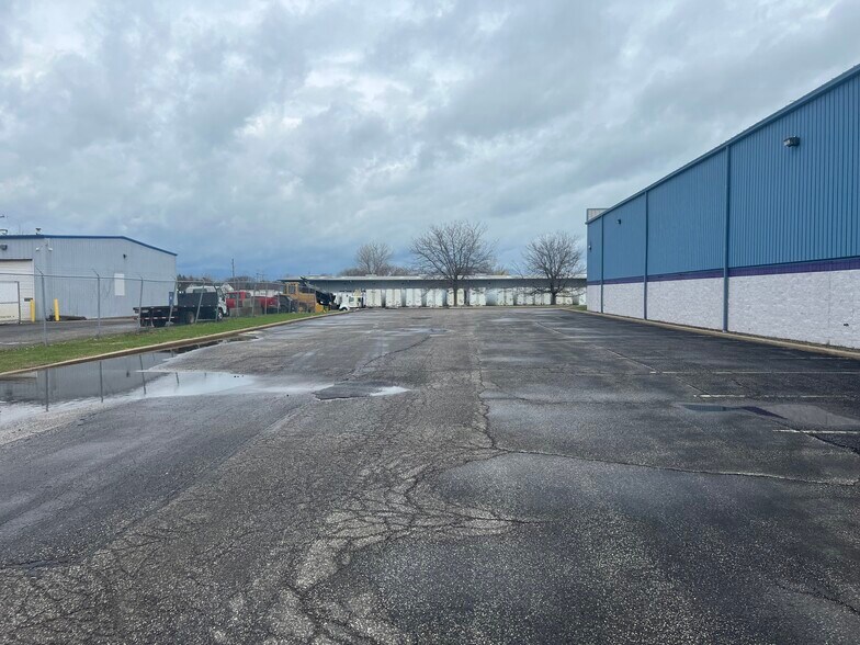 More Photos Of 3017 W 17th St, Erie Warehouse For Sale