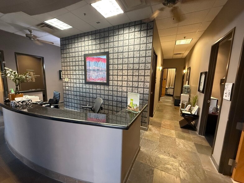 More Photos Of 2169 E Warner Rd, Tempe Office For Sale