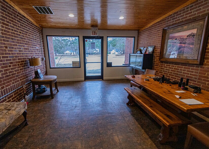 More Photos Of 1434 Farrington Rd, Apex Light Manufacturing For Sale