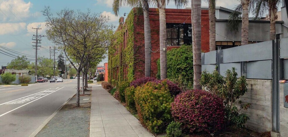 More Photos Of 901 Gilman St, Berkeley Food Processing For Lease
