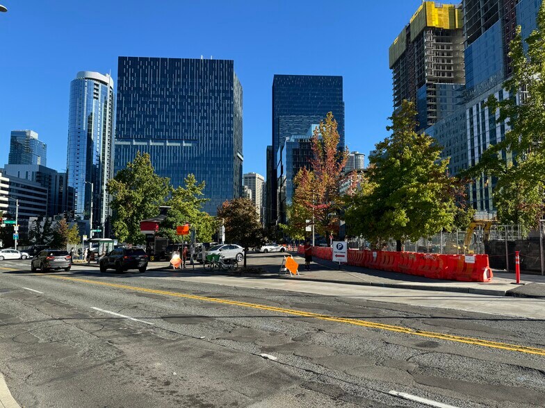 More Photos Of 2404 7th Ave, Seattle Land For Sale