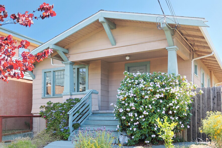 More Photos Of 937-972 San Pablo Ave, Albany Storefront Retail Office For Sale